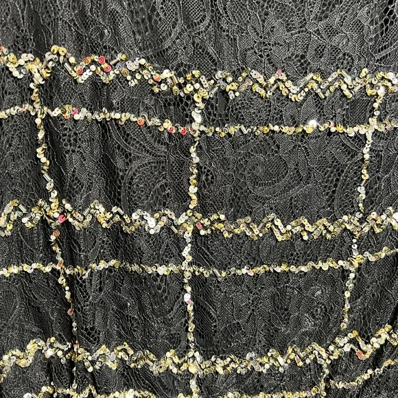 Sachin & Babi Luxury Milha Lace Ruffle Sewuij Accent Middy Dress made in India - Picture 5 of 6